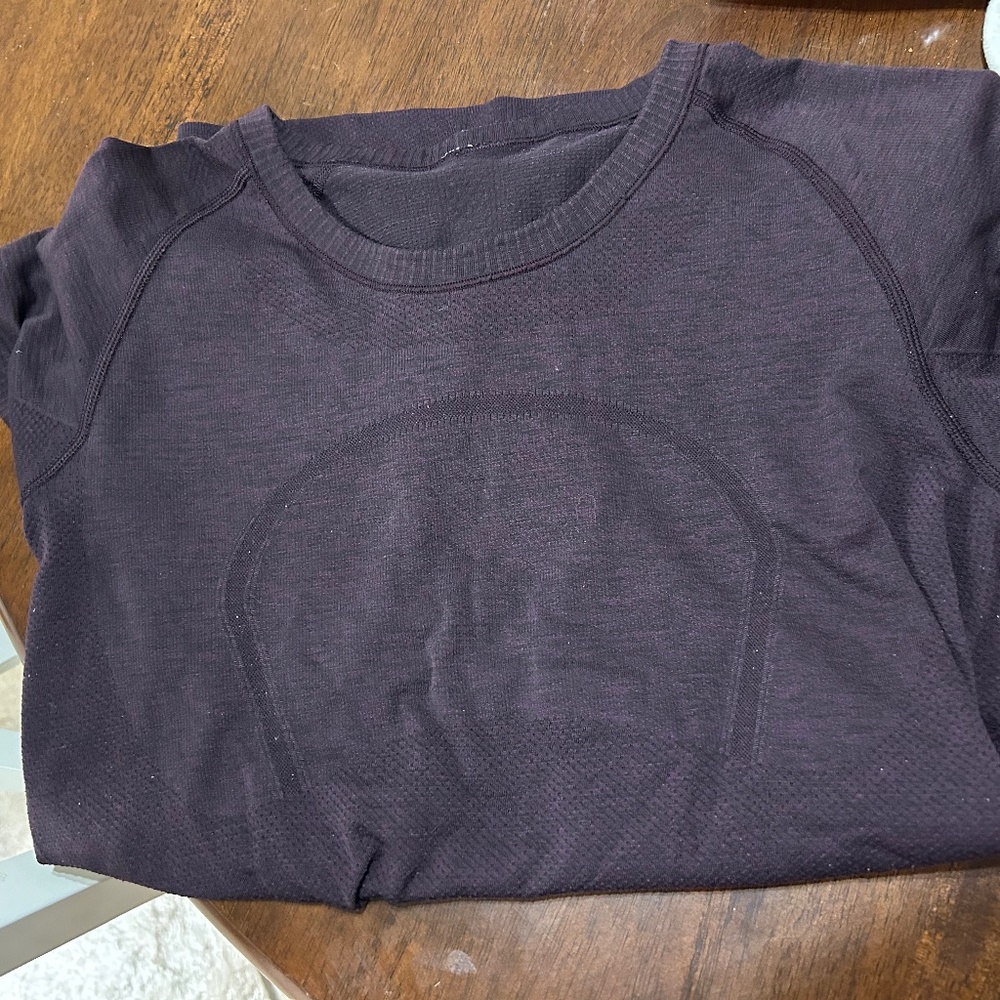 Lululemon Swiftly Tech shirt